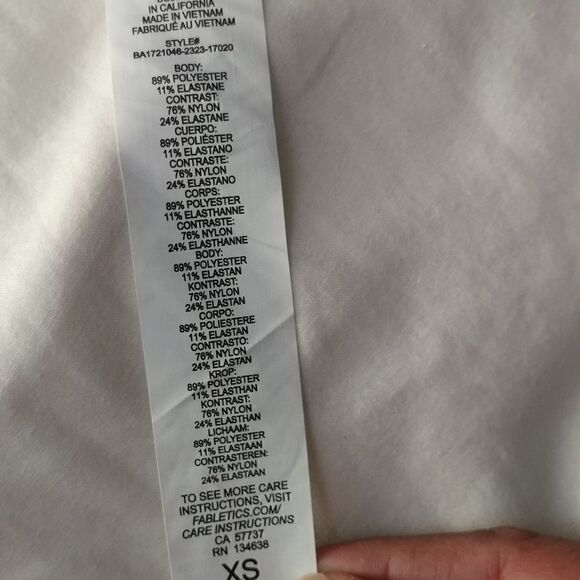 Fabletics Sports Bra - Picture 6 of 6